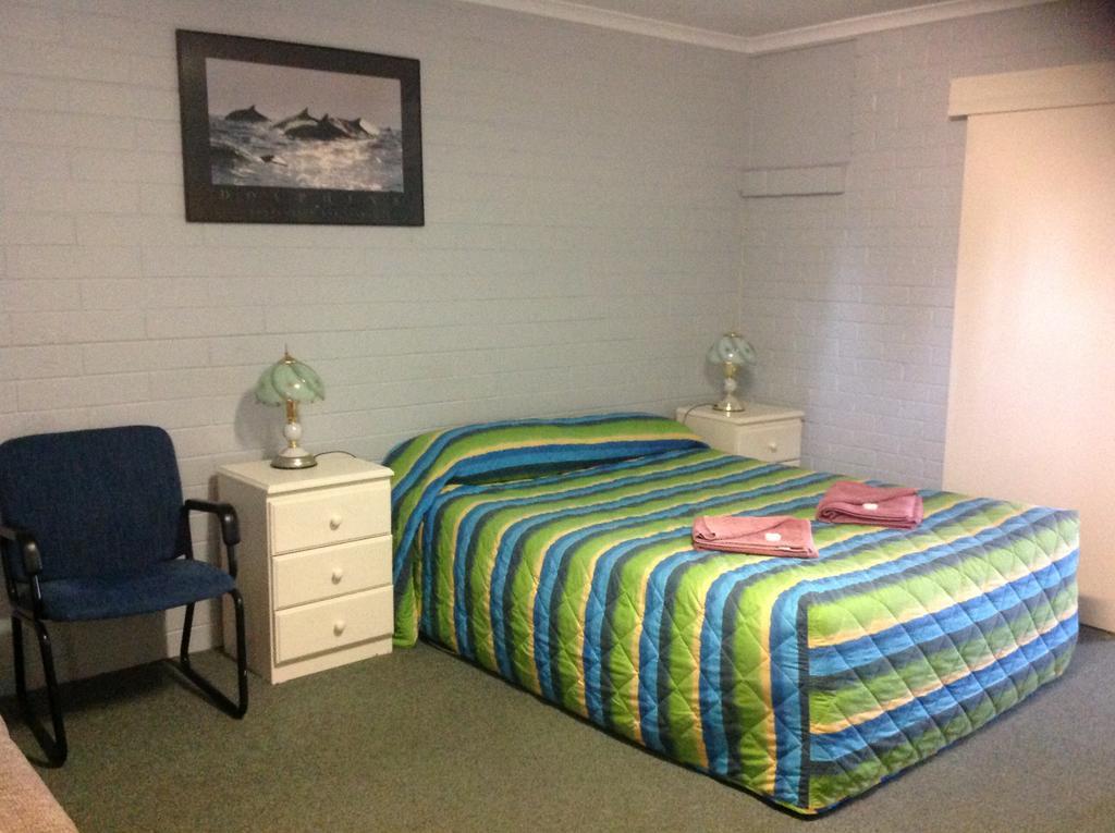 Murray Bridge Motor Inn Экстерьер фото