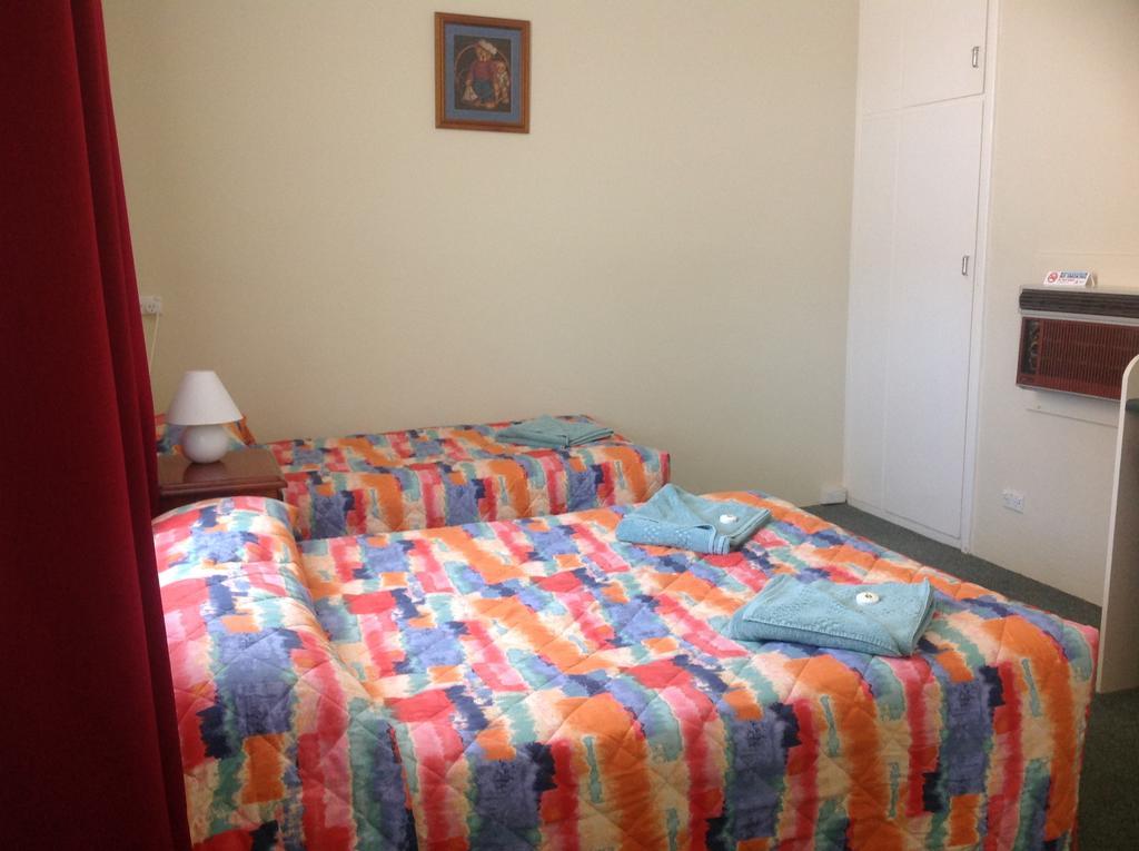 Murray Bridge Motor Inn Экстерьер фото