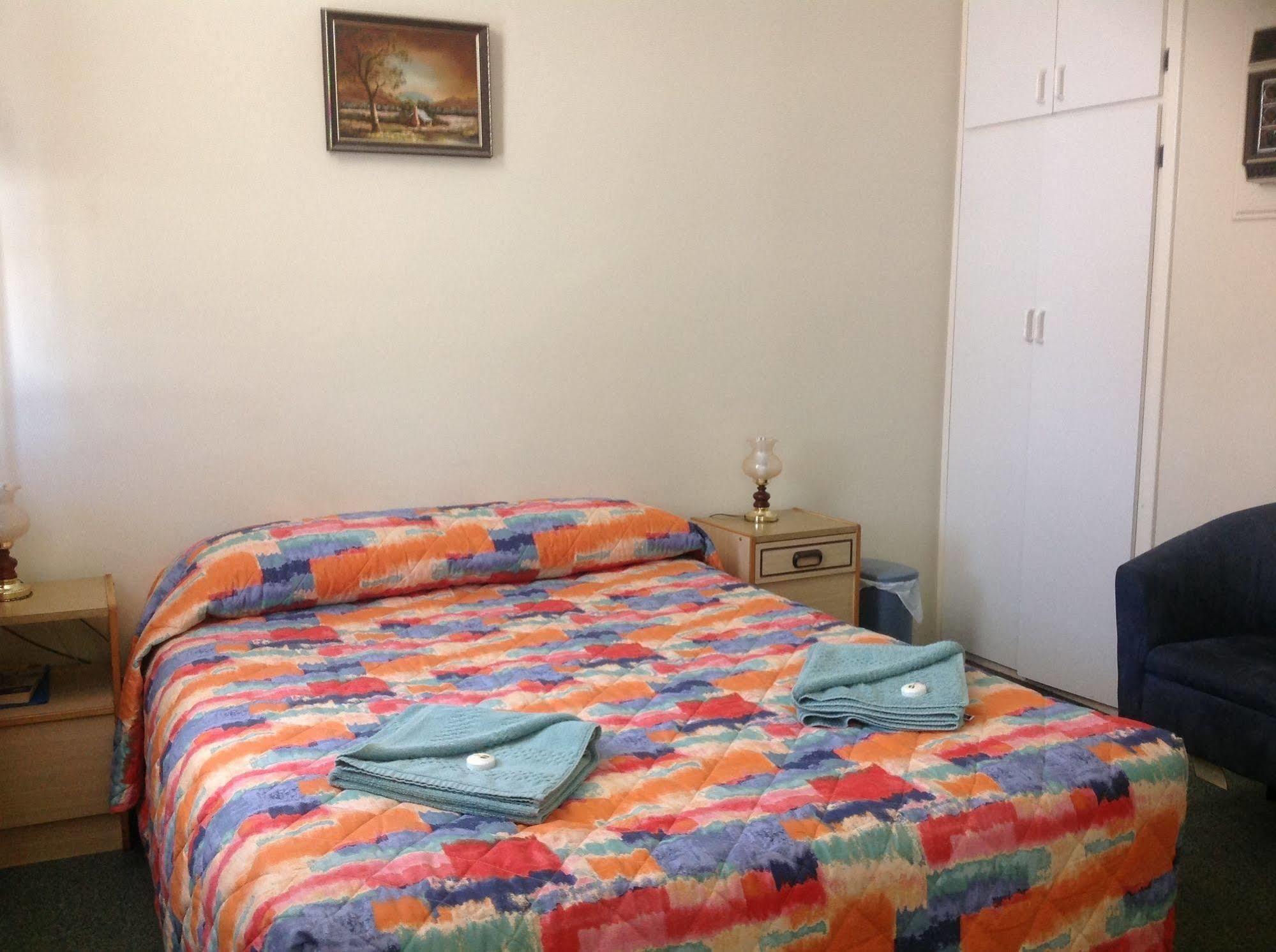 Murray Bridge Motor Inn Экстерьер фото