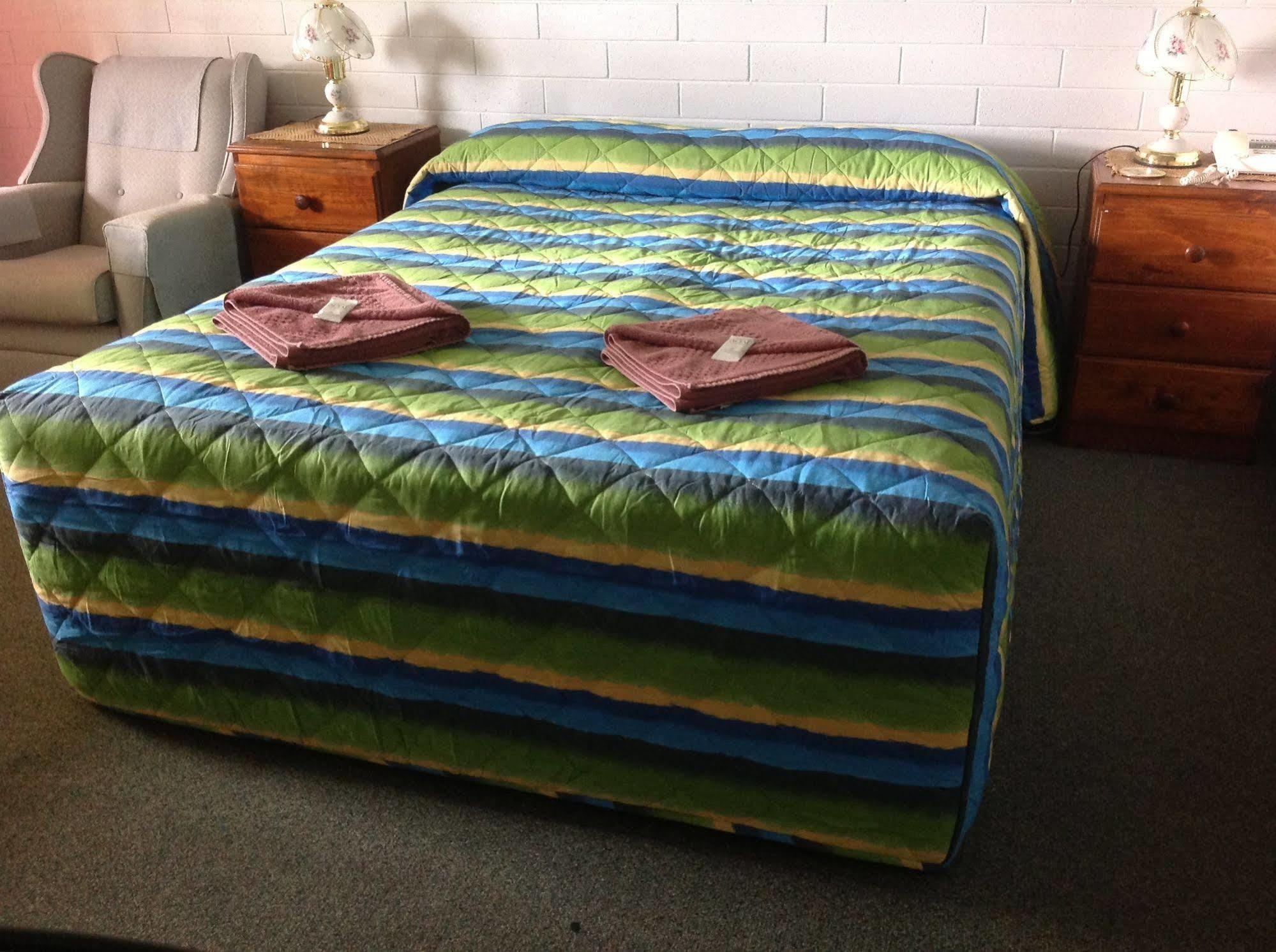 Murray Bridge Motor Inn Экстерьер фото