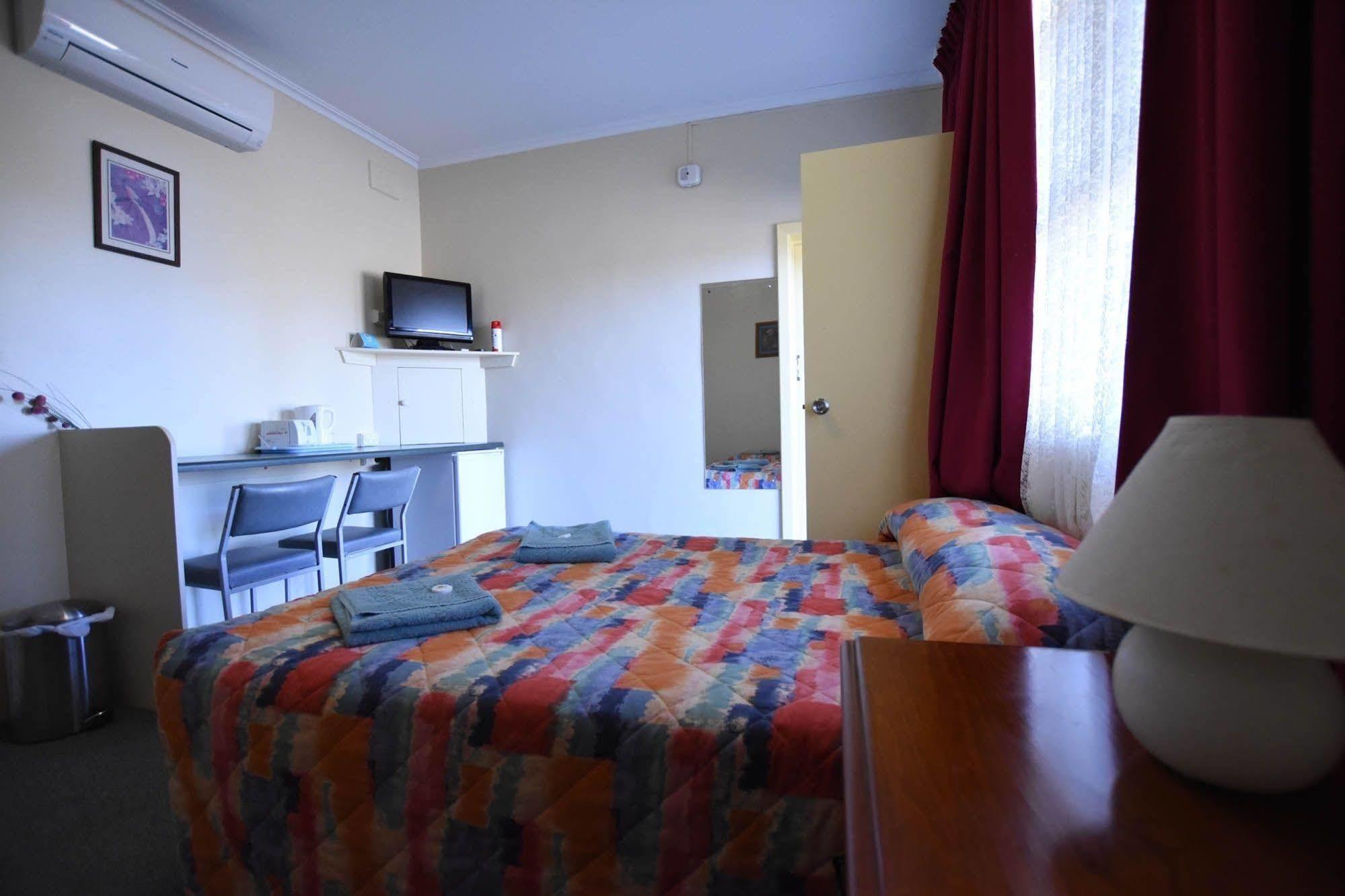 Murray Bridge Motor Inn Экстерьер фото
