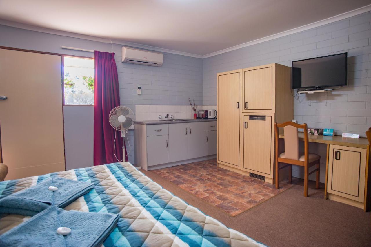 Murray Bridge Motor Inn Экстерьер фото